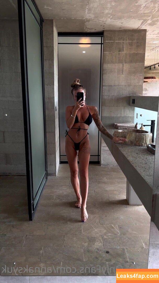 annaksyuk / annaksyuk_life leaked photo photo #0095
