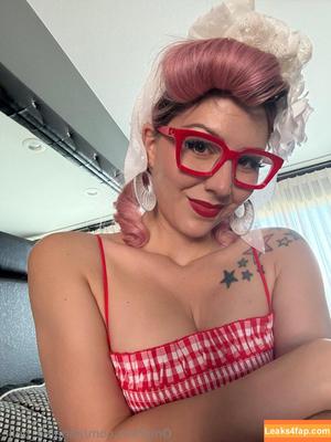Annalee Belle photo #0056