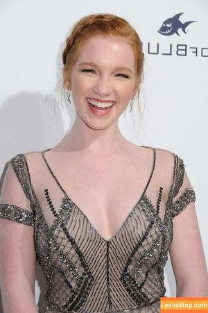 Annalise Basso фото #0128
