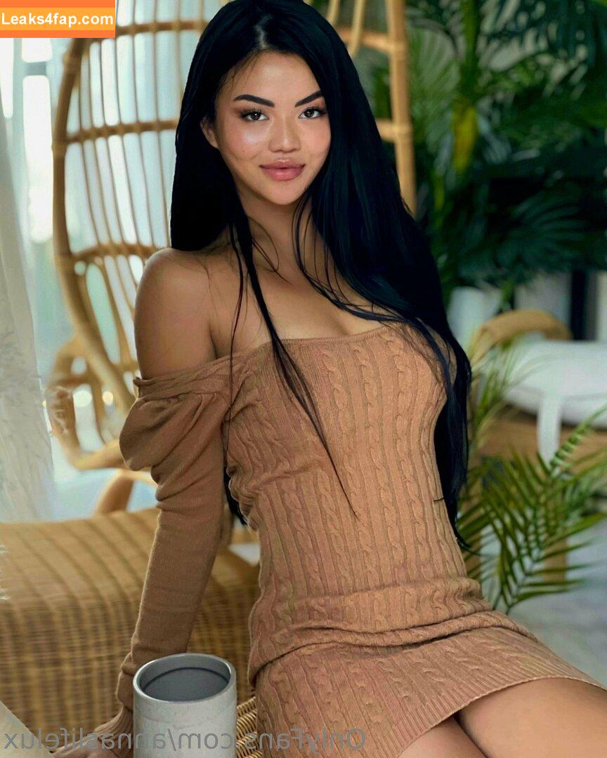 annaslifelux / annalux_ leaked photo photo #0024