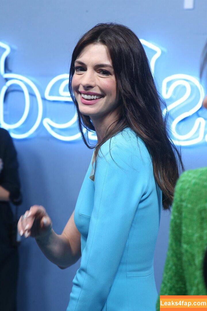 Anne Hathaway / ahathawaynews / annehathaway / heatherannie слитое фото фото #0061