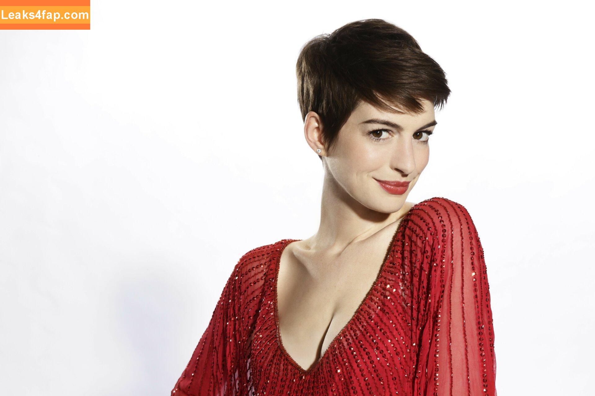 Anne Hathaway / ahathawaynews / annehathaway / heatherannie слитое фото фото #0132