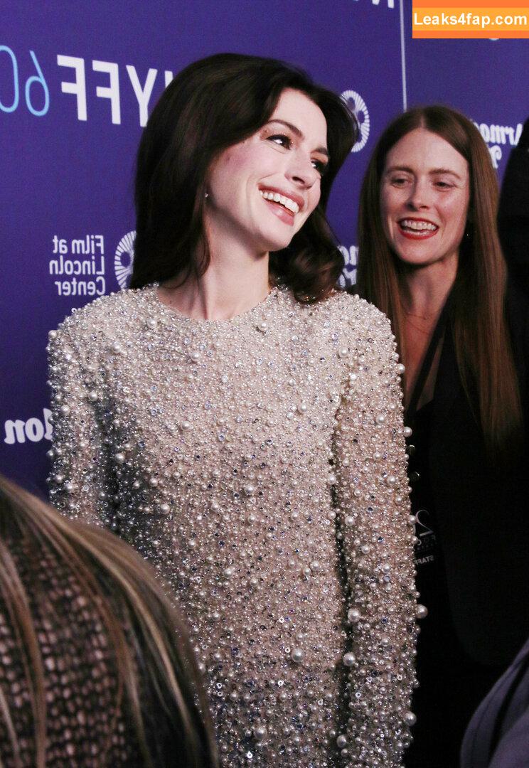 Anne Hathaway / ahathawaynews / annehathaway / heatherannie слитое фото фото #0165