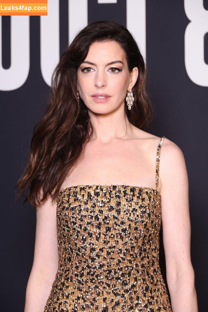 Anne Hathaway / ahathawaynews / annehathaway / heatherannie слитое фото фото #0184