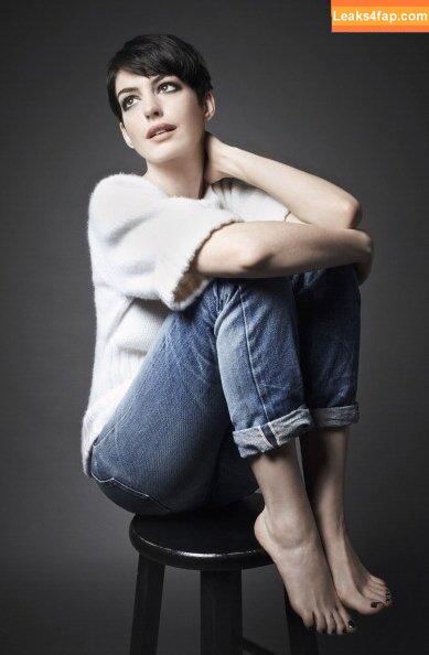 Anne Hathaway / ahathawaynews / annehathaway / heatherannie слитое фото фото #0245