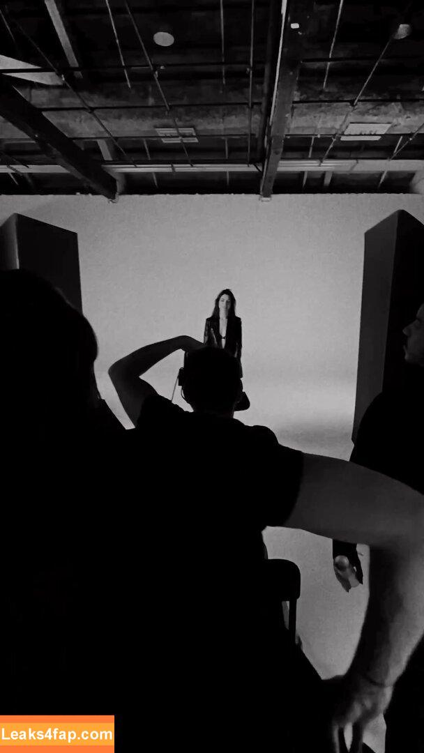 Anne Hathaway / ahathawaynews / annehathaway / heatherannie слитое фото фото #0267