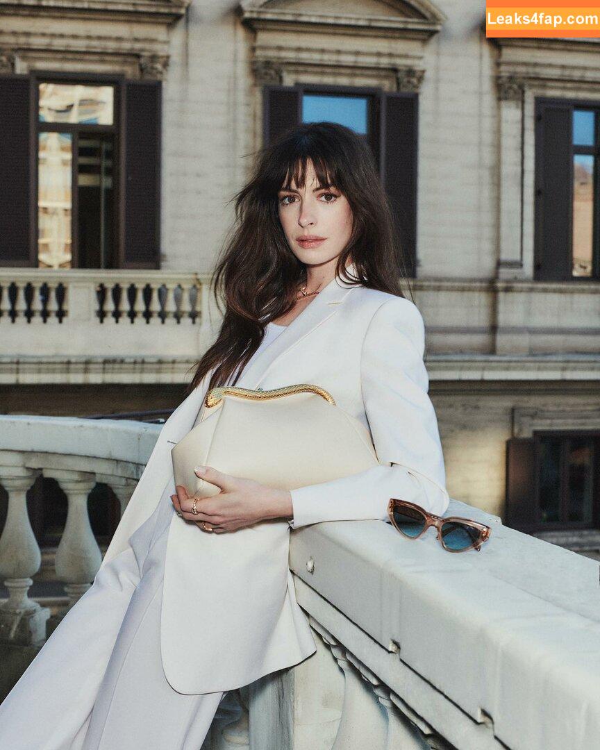 Anne Hathaway / ahathawaynews / annehathaway / heatherannie слитое фото фото #0307