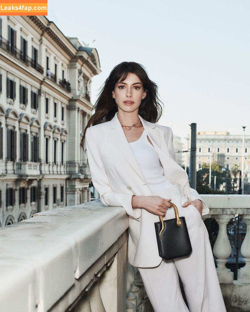 Anne Hathaway / ahathawaynews / annehathaway / heatherannie слитое фото фото #0308