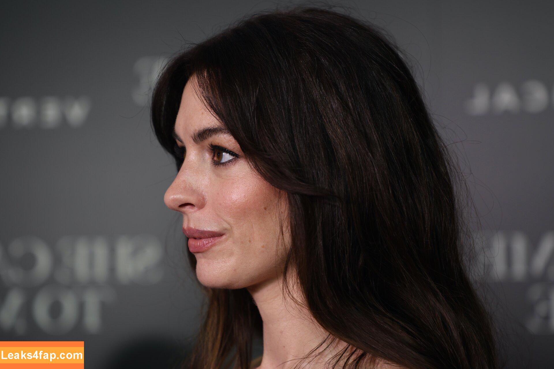 Anne Hathaway / ahathawaynews / annehathaway / heatherannie слитое фото фото #0435