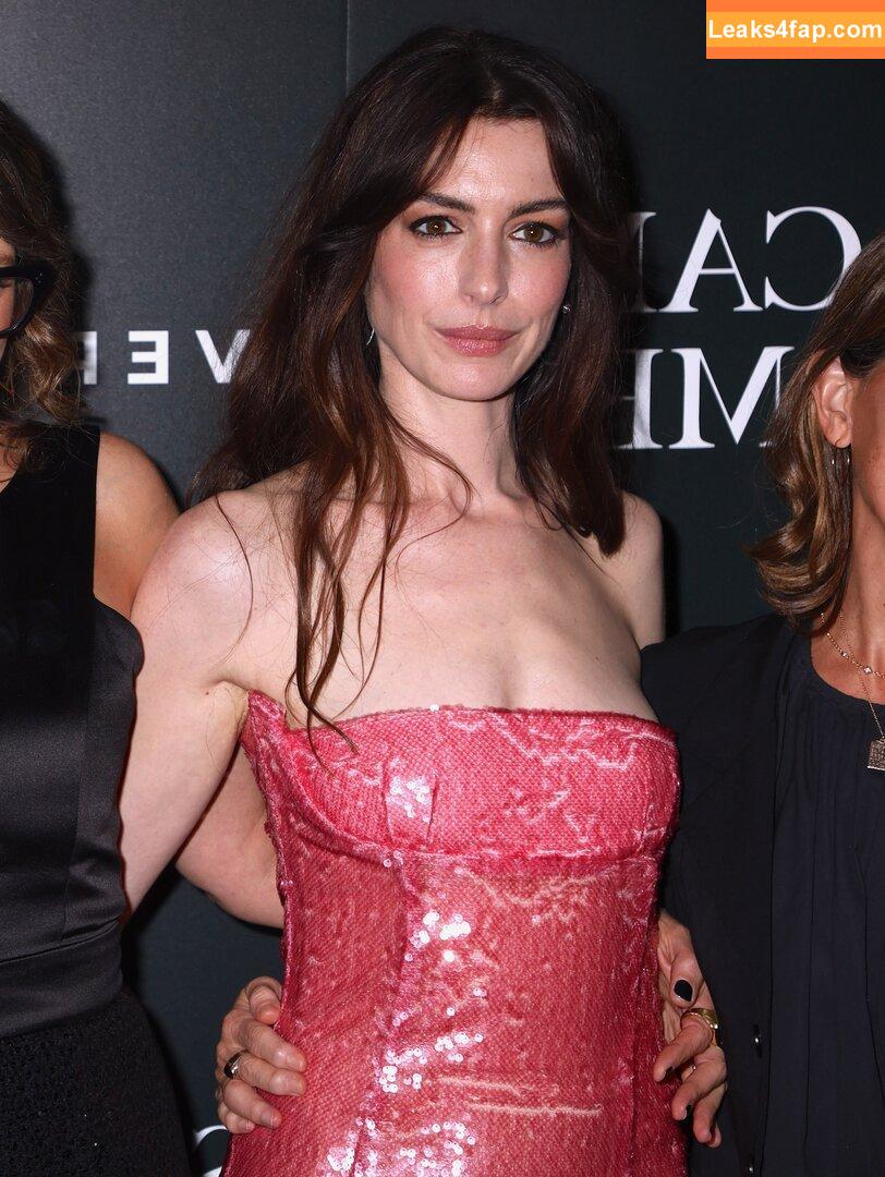 Anne Hathaway / ahathawaynews / annehathaway / heatherannie слитое фото фото #0437
