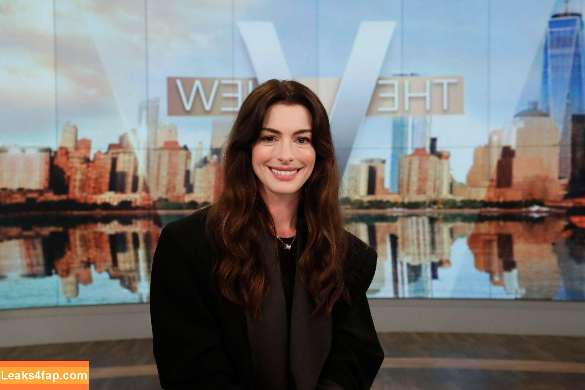 Anne Hathaway / ahathawaynews / annehathaway / heatherannie слитое фото фото #0469