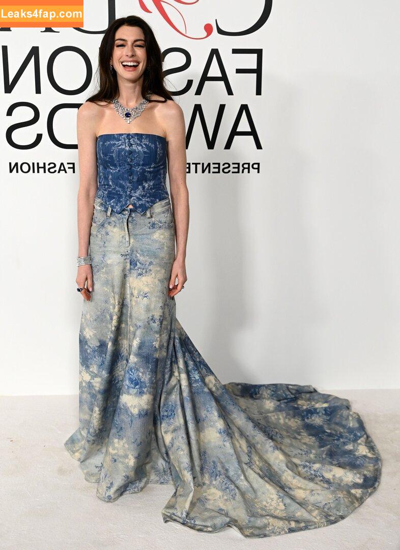 Anne Hathaway / ahathawaynews / annehathaway / heatherannie слитое фото фото #0538