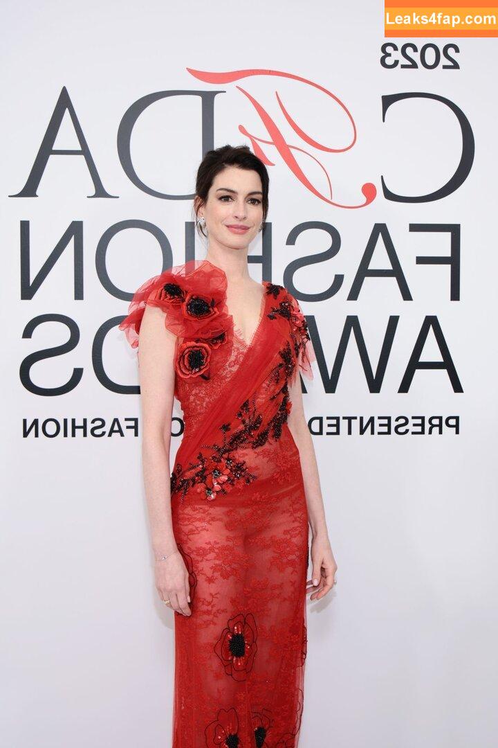 Anne Hathaway / ahathawaynews / annehathaway / heatherannie слитое фото фото #0542