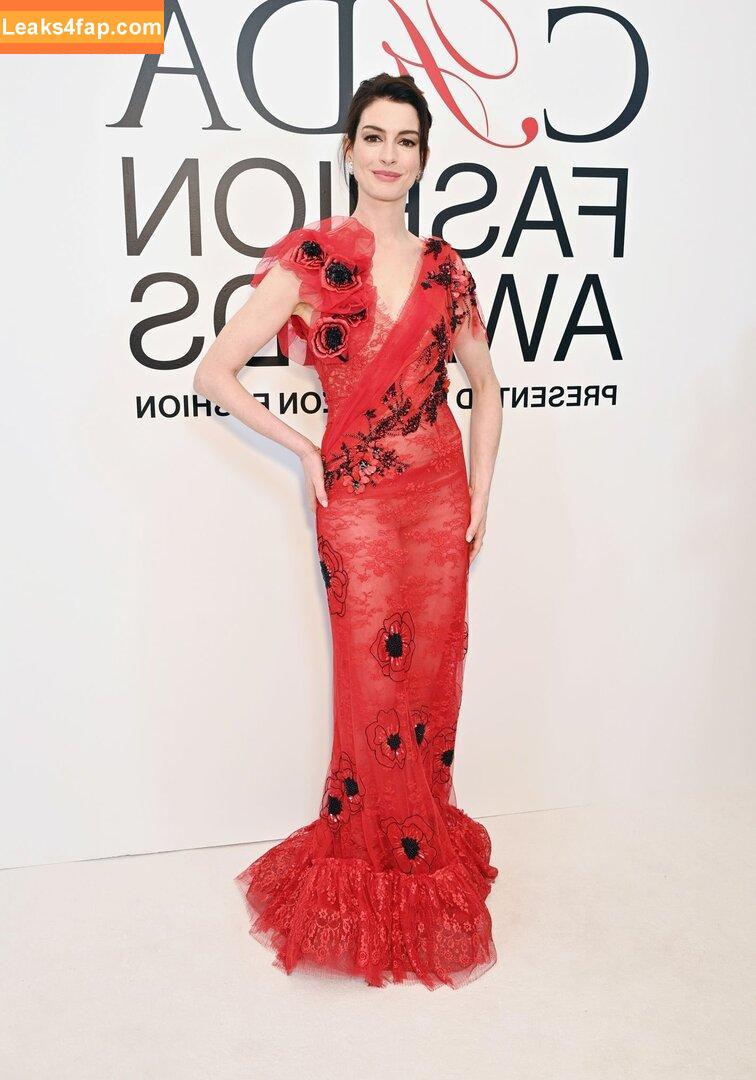 Anne Hathaway / ahathawaynews / annehathaway / heatherannie слитое фото фото #0546