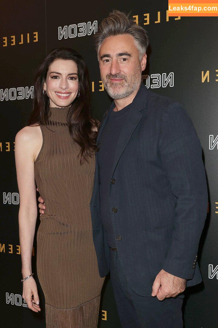 Anne Hathaway / ahathawaynews / annehathaway / heatherannie слитое фото фото #0589