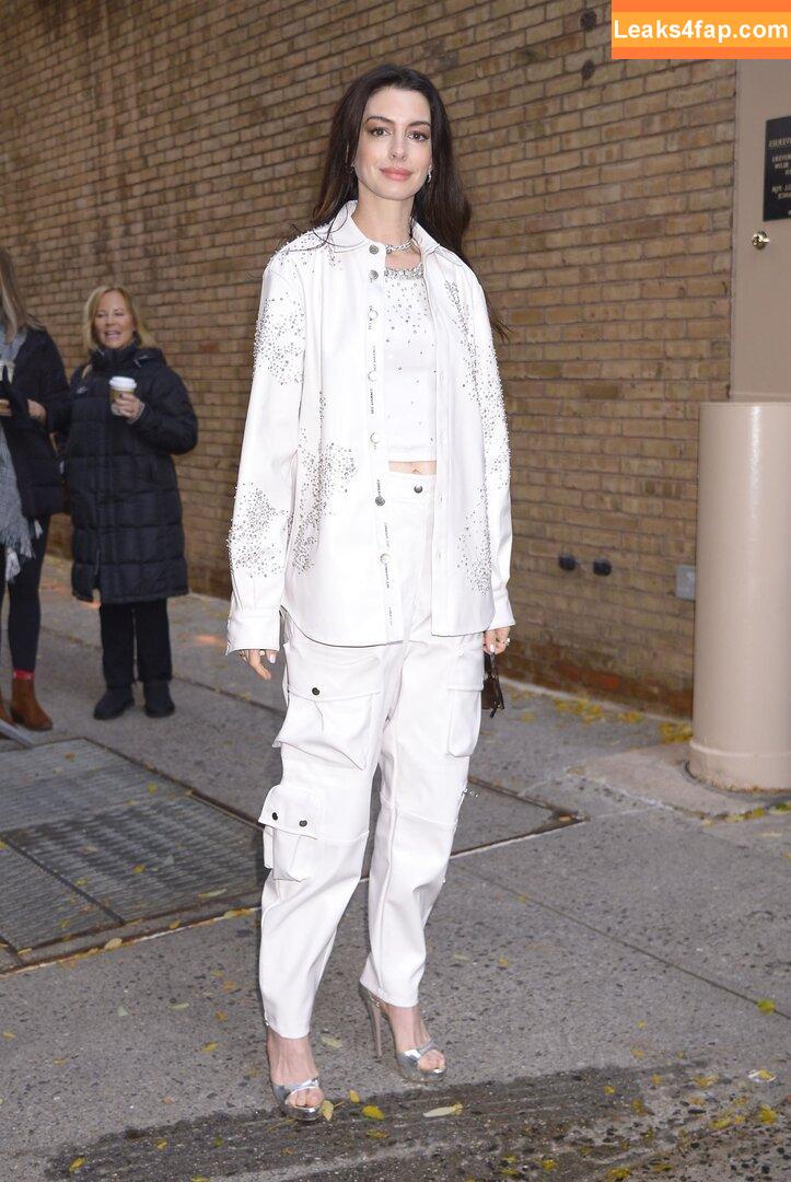 Anne Hathaway / ahathawaynews / annehathaway / heatherannie слитое фото фото #0652