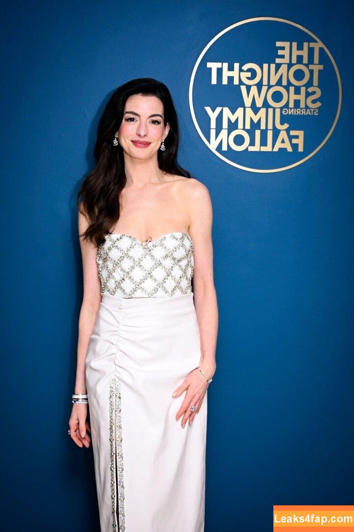 Anne Hathaway / ahathawaynews / annehathaway / heatherannie слитое фото фото #0739