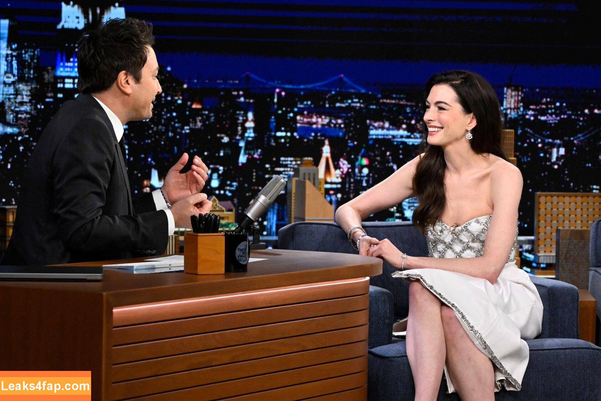 Anne Hathaway / ahathawaynews / annehathaway / heatherannie слитое фото фото #0749