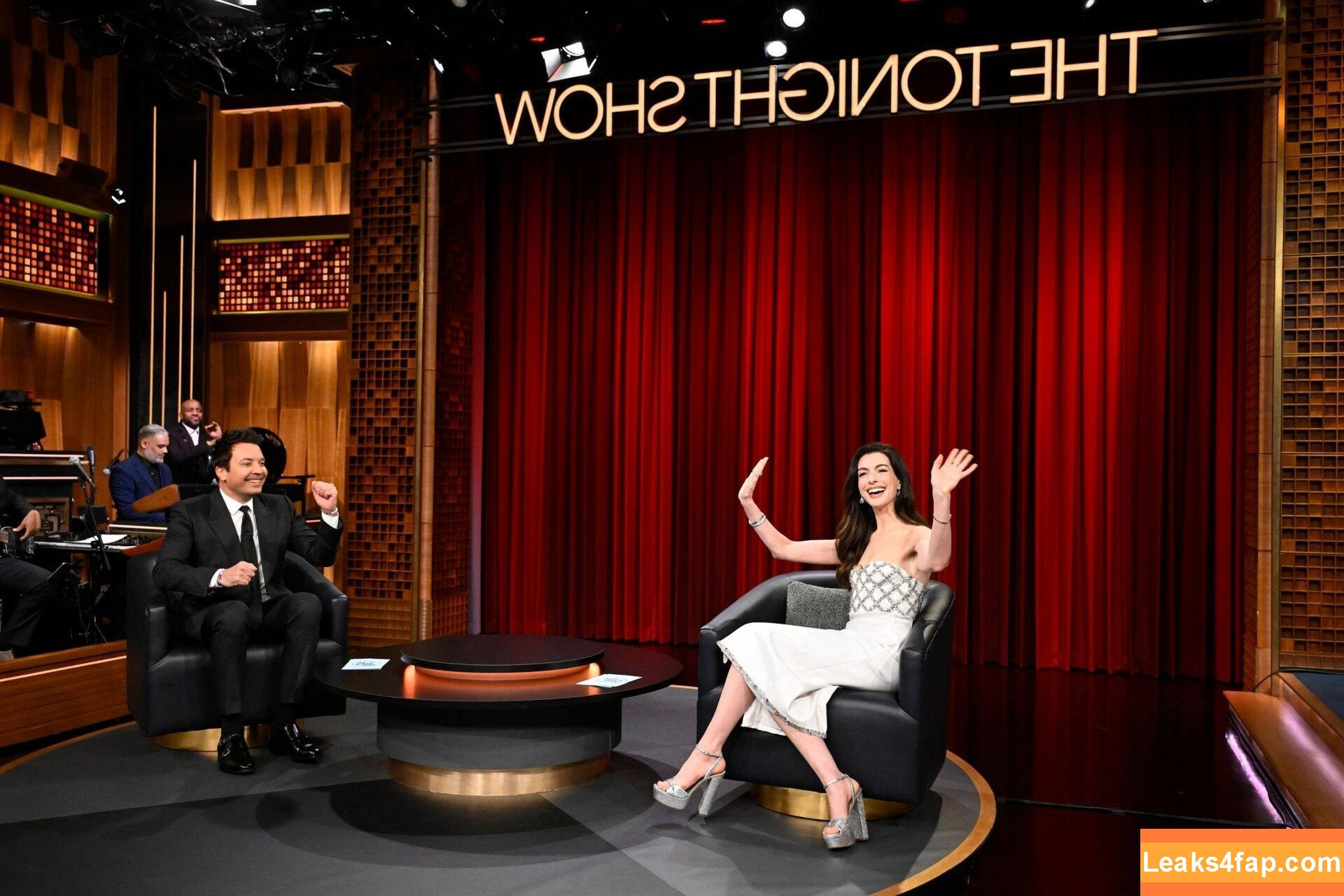 Anne Hathaway / ahathawaynews / annehathaway / heatherannie слитое фото фото #0753