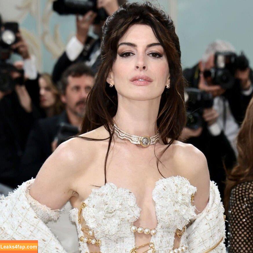 Anne Hathaway / ahathawaynews / annehathaway / heatherannie слитое фото фото #0769