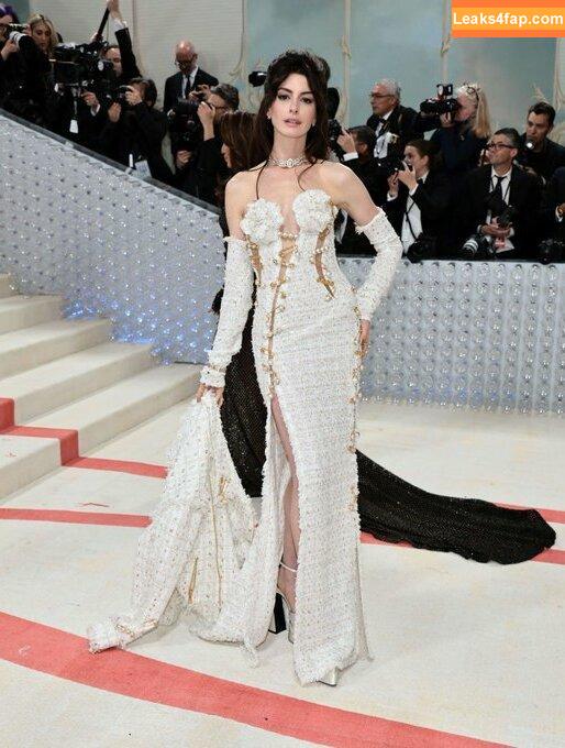 Anne Hathaway / ahathawaynews / annehathaway / heatherannie слитое фото фото #0771