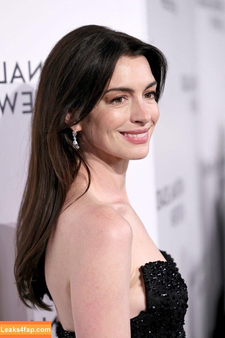 Anne Hathaway / ahathawaynews / annehathaway / heatherannie слитое фото фото #0837