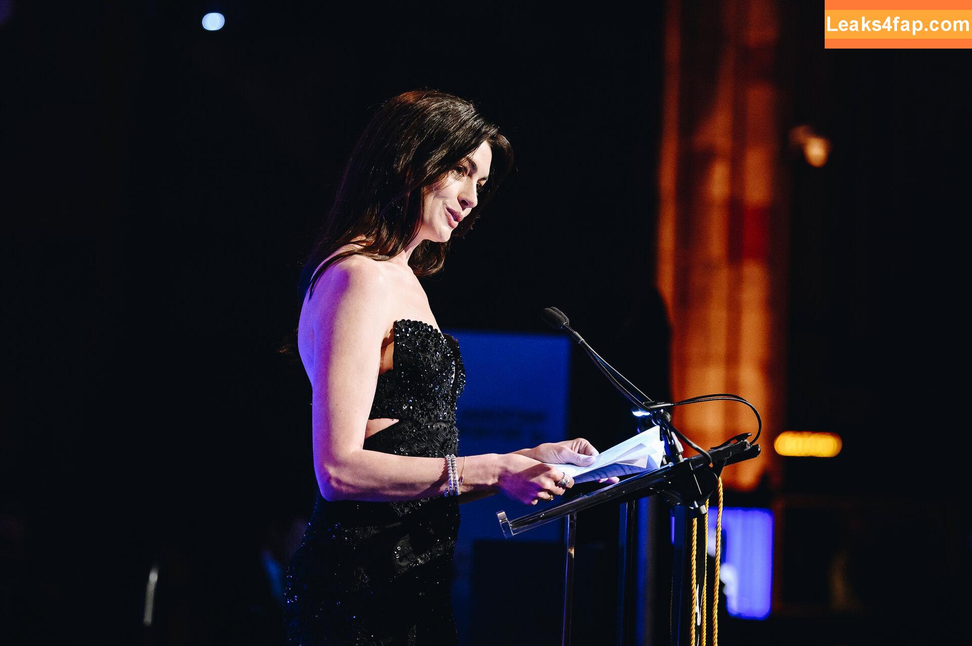 Anne Hathaway / ahathawaynews / annehathaway / heatherannie слитое фото фото #0857