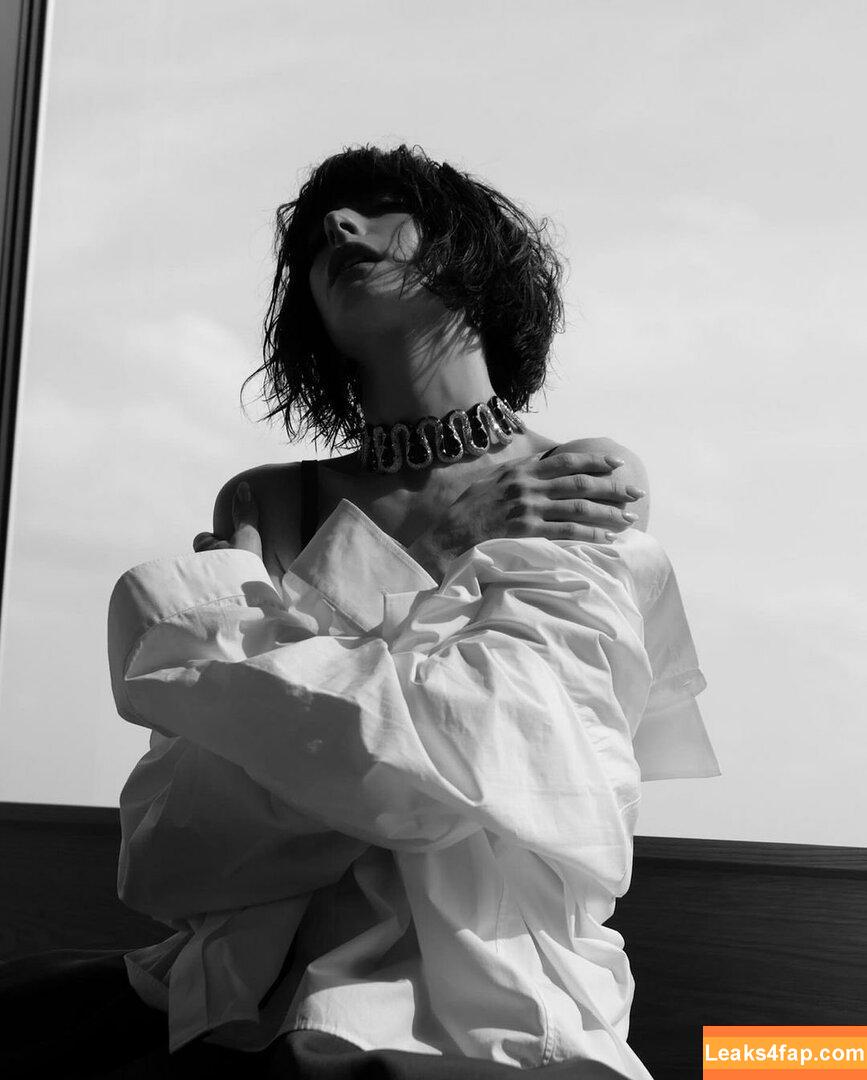 Anne Hathaway / ahathawaynews / annehathaway / heatherannie слитое фото фото #0908