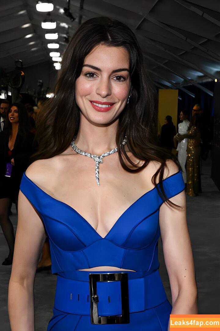 Anne Hathaway / ahathawaynews / annehathaway / heatherannie слитое фото фото #0919