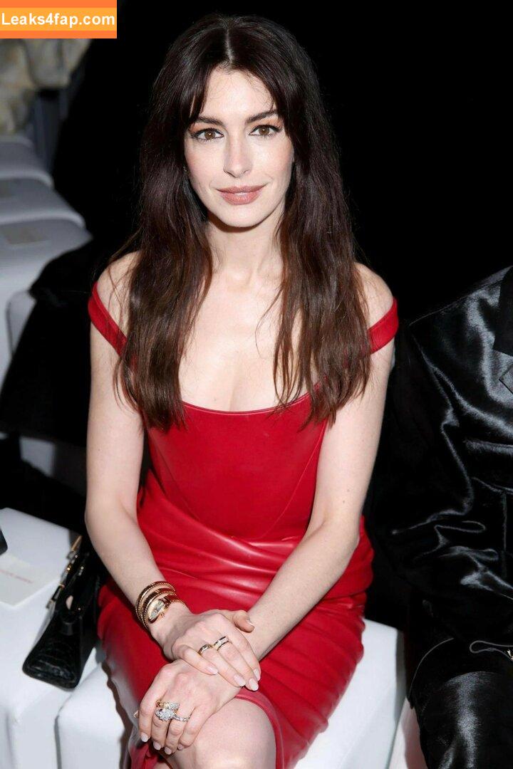 Anne Hathaway / ahathawaynews / annehathaway / heatherannie слитое фото фото #0943