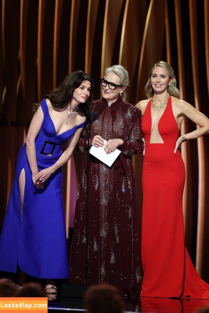 Anne Hathaway / ahathawaynews / annehathaway / heatherannie слитое фото фото #0958