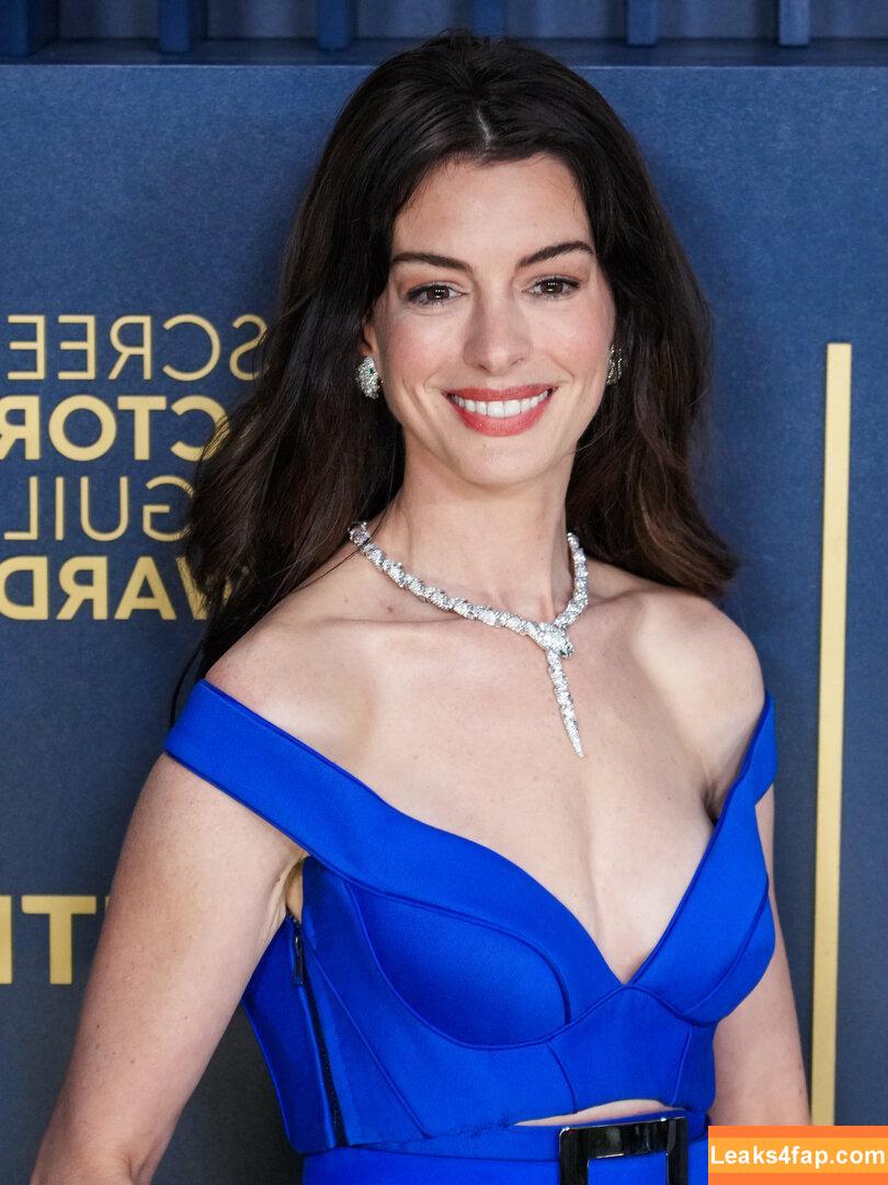Anne Hathaway / ahathawaynews / annehathaway / heatherannie слитое фото фото #0992