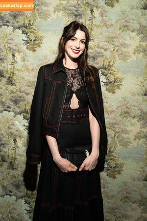 Anne Hathaway фото #0088