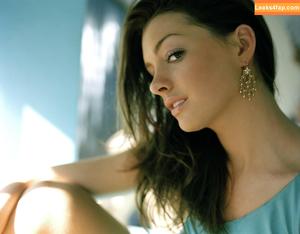 Anne Hathaway фото #0111