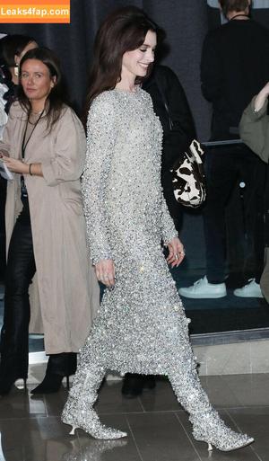 Anne Hathaway фото #0154