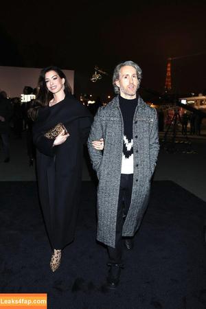 Anne Hathaway фото #0199