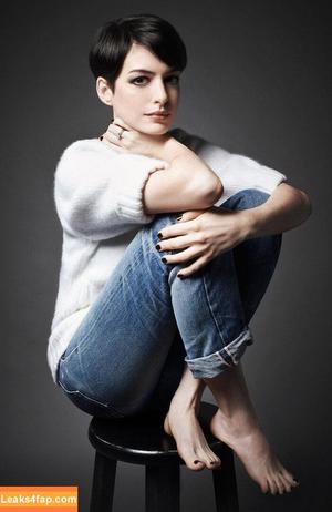 Anne Hathaway фото #0247