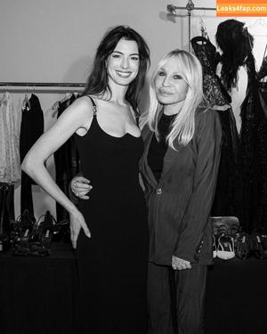 Anne Hathaway фото #0257