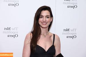 Anne Hathaway фото #0372