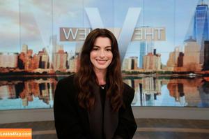 Anne Hathaway фото #0469