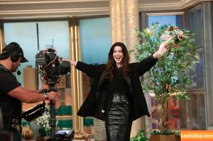 Anne Hathaway фото #0471