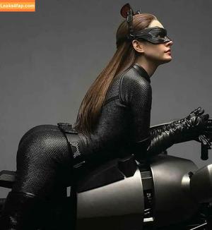 Anne Hathaway фото #0482