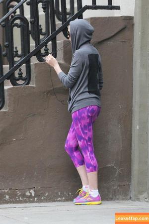 Anne Hathaway фото #0507