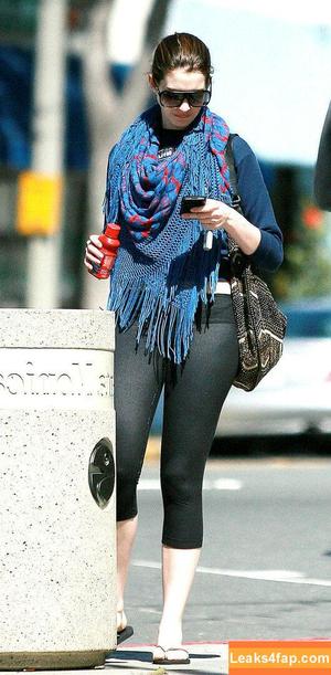 Anne Hathaway фото #0517