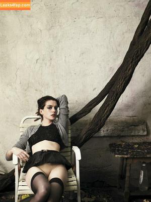 Anne Hathaway фото #0519