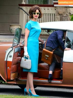 Anne Hathaway фото #0627