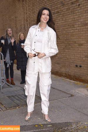 Anne Hathaway фото #0648