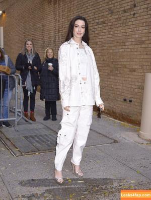 Anne Hathaway фото #0656