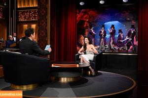 Anne Hathaway фото #0744