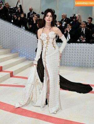 Anne Hathaway фото #0771